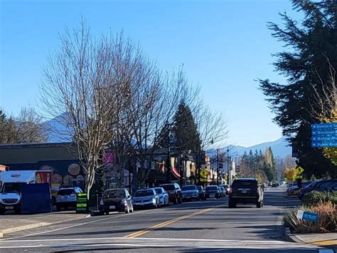 living in snoqualmie wa reddit.